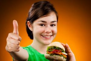 Dampak fast food terhadap penyakit gastrointestinal anak